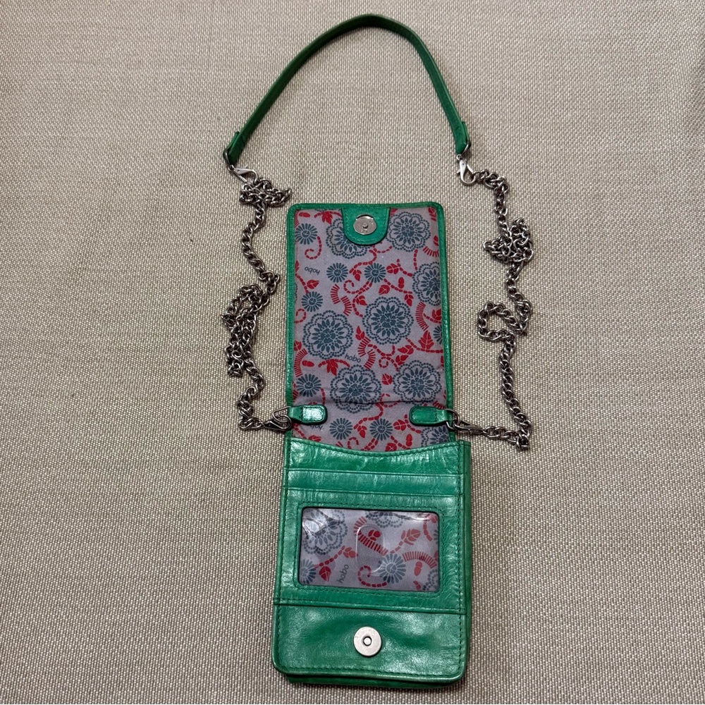 HOBO Green Leather Crossbody Bag with Chain Strap. NWOT